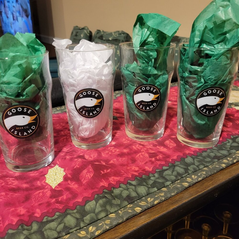 GOOSE ISLAND BREW CO BEER GLASSES